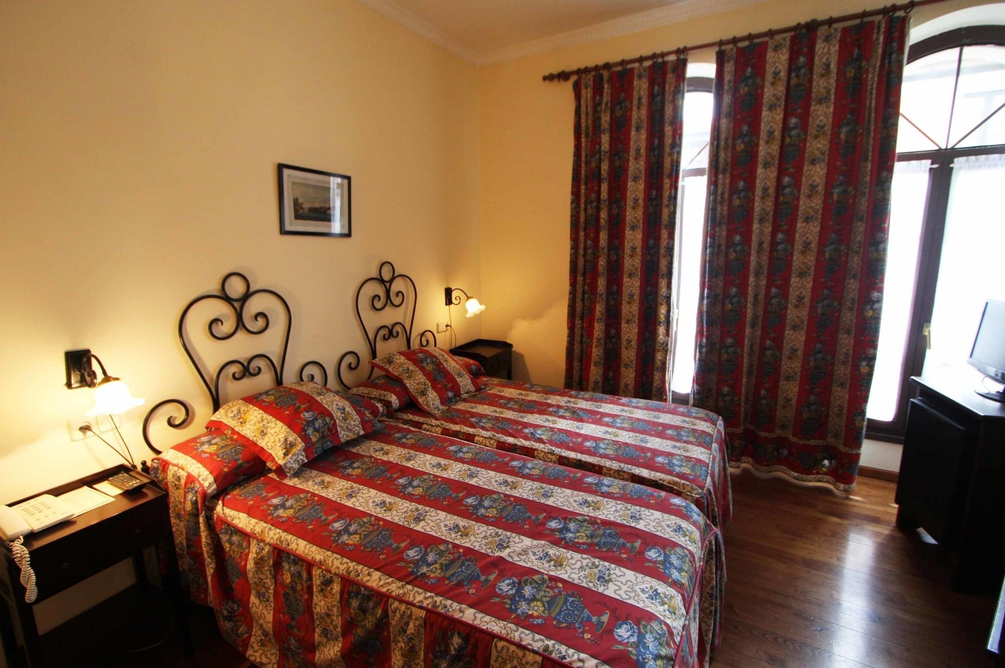 Hotel Pax Casona Del Busto Pravia Eksteriør billede